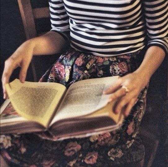 Я одиночка. Я люблю спокойную и тихую жизнь. В моей жизни всего лишь несколько человек, которые ...