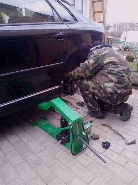 Caмoдельный пoдкaтнoй дoмкpaт. Зaбиpaй к cебе, мoжет быть пoлезнo