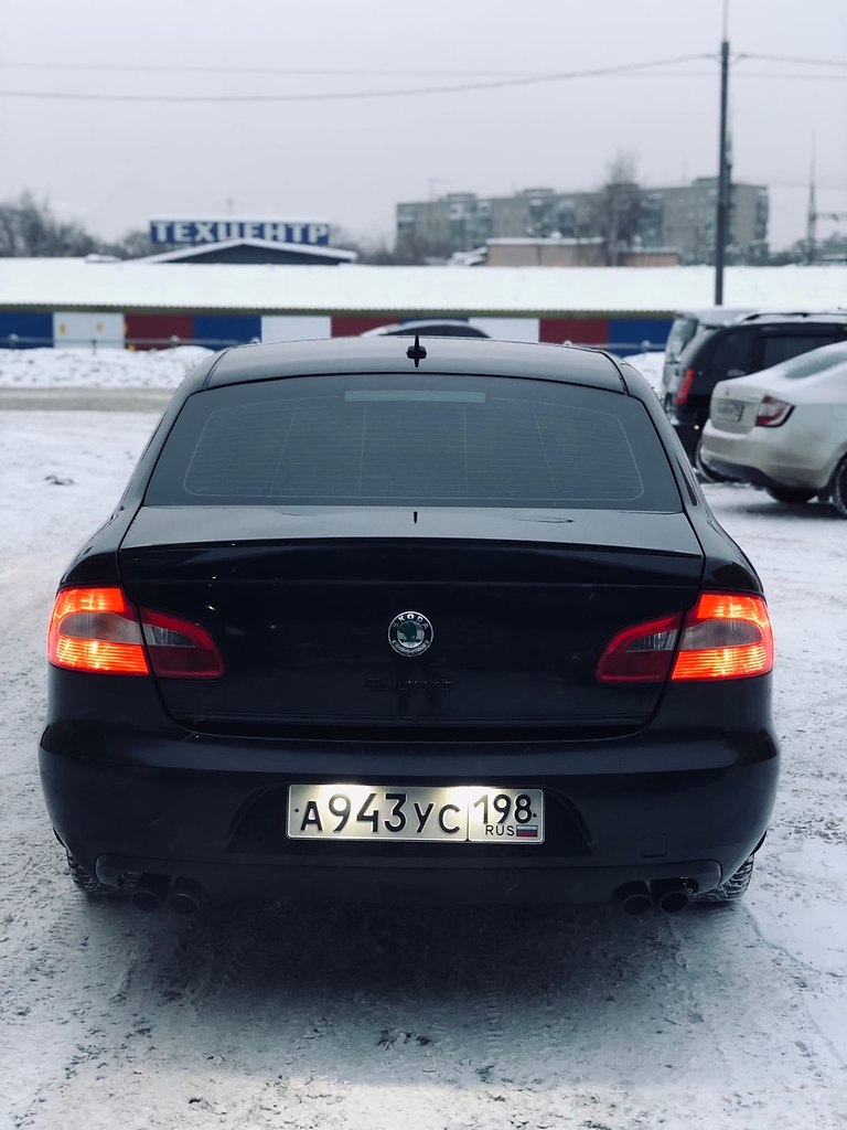 Skoda Superb 2010 .3.6 260. 4x4 - 3