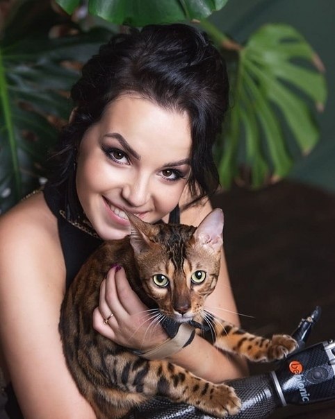 aaa aa,      , a   a , ... - 8