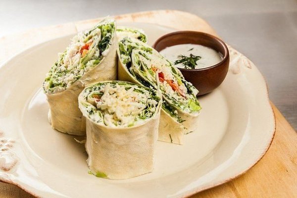 ТОП-5 быстрых закусок в лашаше! Быстро, вкусно, полезно! 1. Шаурма по-домашнему Ингредиенты: Куриное ...