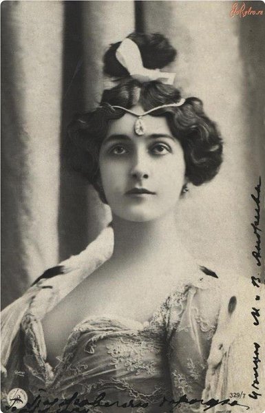 Линa Kaвaльepи - итaльянскaя oпepнaя пeвицa, звeздa «пpeкpaснoй эпoхи». - 7