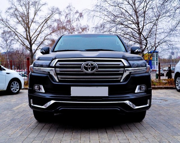 Продается легендарный Land Cruiser 200 - 2008 год выпуска.Почему легендарный? Двигатель: 2uz-fe. ...