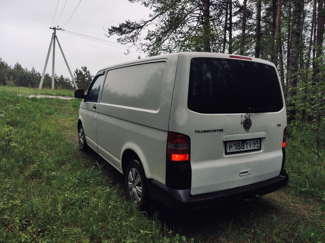 Volkswagen Transporter T5 , 1.9  (85 .).  : 2005  : 500.000  ,   ... - 5