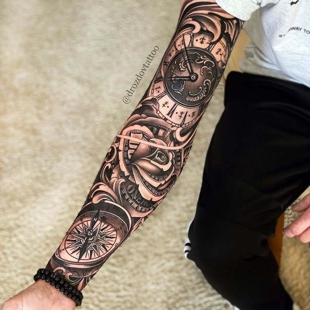 Vladimir Drozdov tattoo, love it | Tattoos, King tattoos, Skull sleeve tattoos