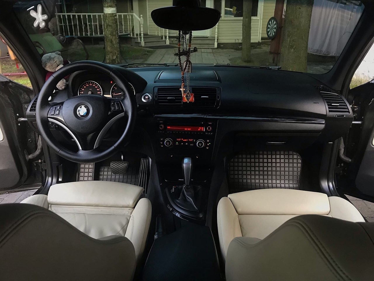 BMW 120I . 2.0. 156.. 2007.  135.000 . 3  600.000 .  . ... - 8