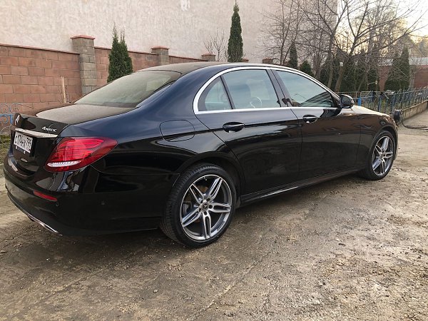 Mercedes-Benz E200. 2019 , 2.0 . 197 .  51.000.      ... - 4