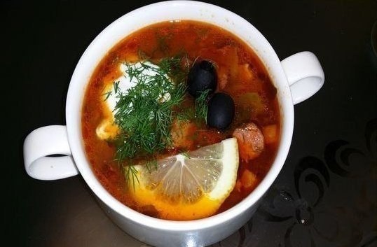 Солянка мясная для ленивых.Ингредиенты:Телятина 600 гГрудинка копчёная 250 гОливковое масло 50 млЛук ... - 6