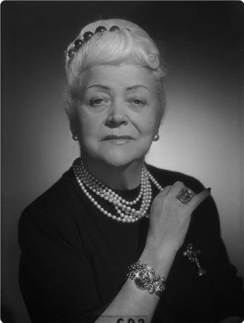 ���a P���� - �pa�������� �o�e��ep ��a������o�o �po���o��e���, o��o�a�e�����a �o�a ���o�o� �o�� Nina ...