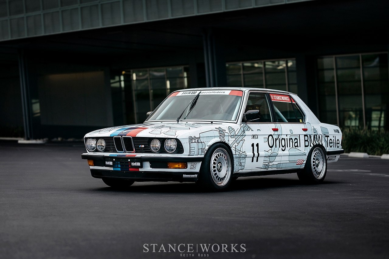 #BMW@autocult #E28@autocult - 3