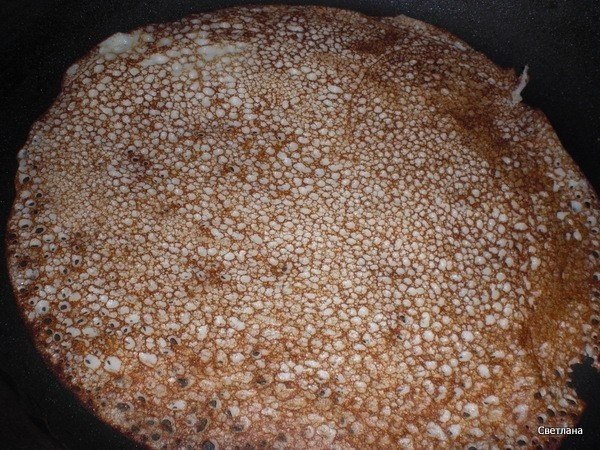 Нежнейшие блины на кефире с кипятком.Ингредиенты:мука 1 ст.кефир 1 ст.кипяток 1 ст.яйцо 2 шт.сахар ... - 4