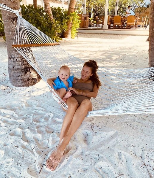 Мальдивы это мечта! Регина красивая и жизнерадостная! И сынок Майкл очаровашка - 3