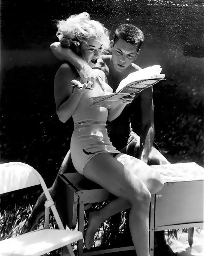  ,        1938 . - 6