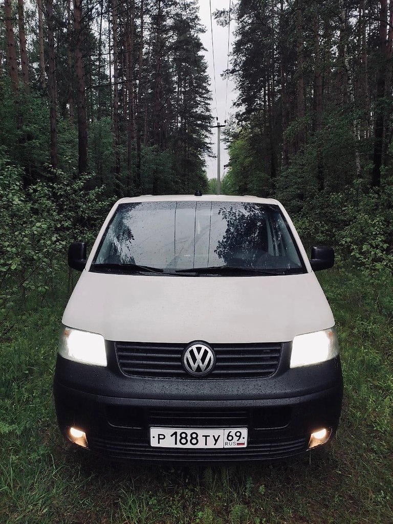 Volkswagen Transporter T5 , 1.9  (85 .).  : 2005  : 500.000  ,   ...