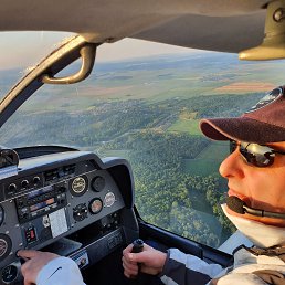 Georges, �����, 51 ���