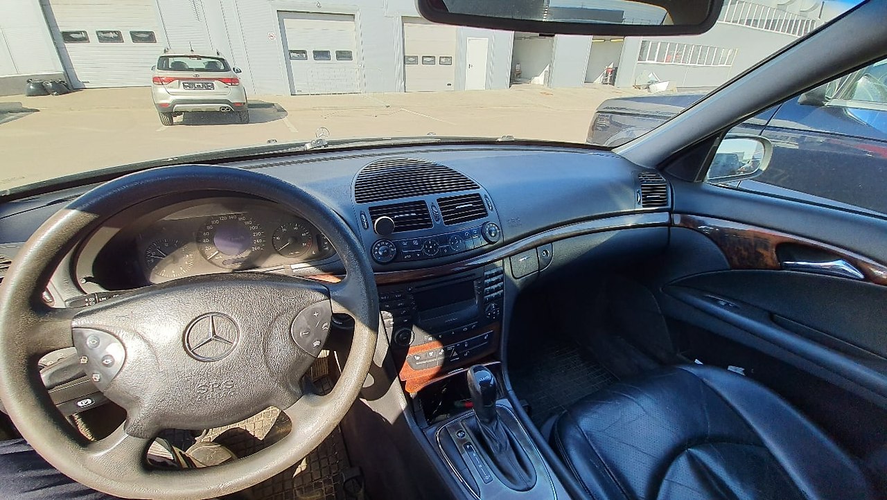    Mercedes w211 E200CDI 122.. 290.000       ... - 9