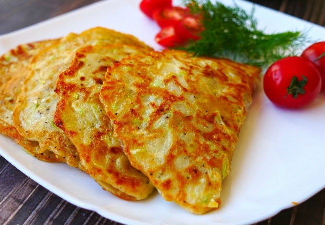Чебуреки из кабачков: сочная вкуснота из летнего меню.Идеально поджаристые чебуреки летом стоит ...