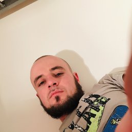 Mihai, ������, 33 ����