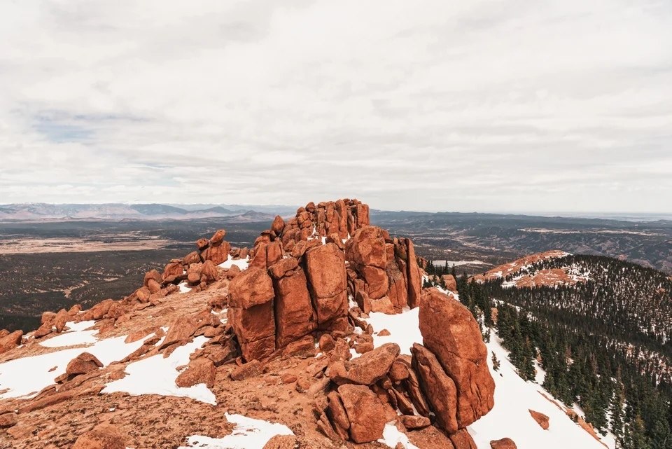   (Pikes Peak), ,    . - 2