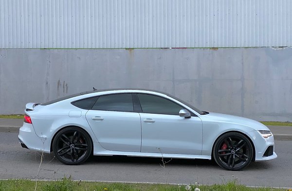 Audi RS7 4.0 560( ).2015   70, ,  7500-100 ... - 7