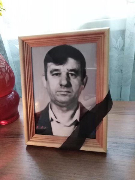 ГОДОВЩИНА... (страшное слово).Сегодня ГОД… как тебя рядом нет…Я до сих пор ещё не верю.Мне кажется, ... - 2