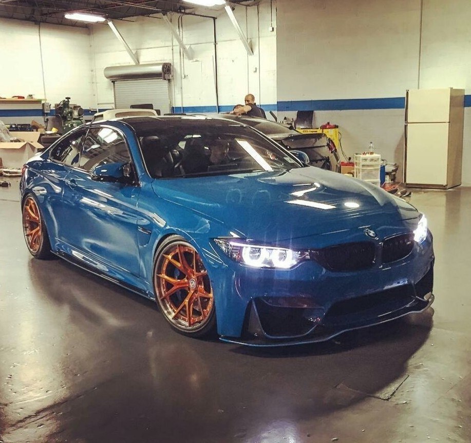 BMW M4