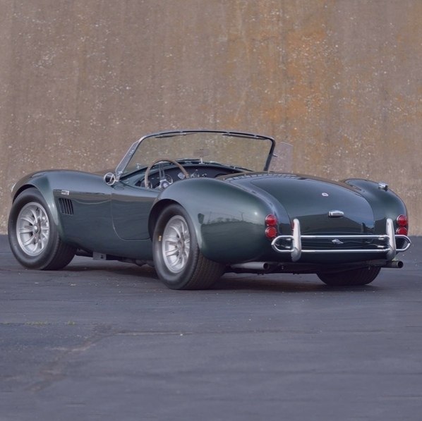 1967 Shlby 427 Cobra Roadstr - 2