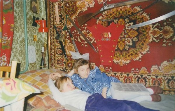 Кажется, что эти фотографии занимают почётное место в альбомах каждого семейства. А у вас есть ... - 4