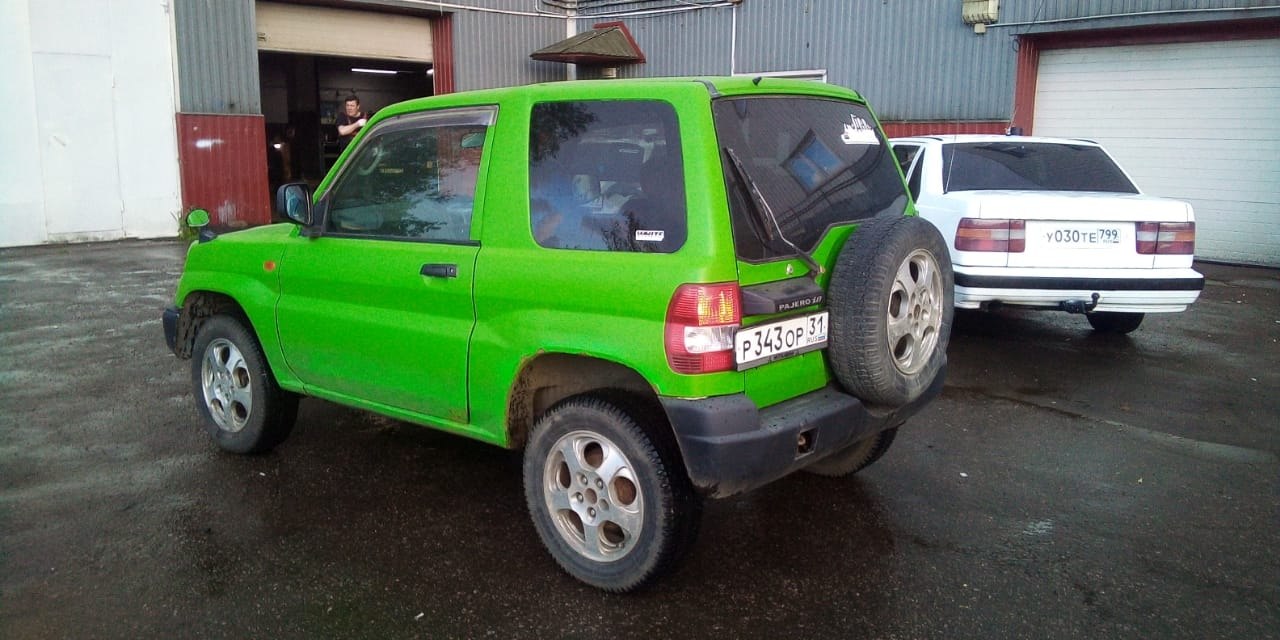 Mitsubishi Pajero iO, 1999.:  : : 300 000    ... - 5