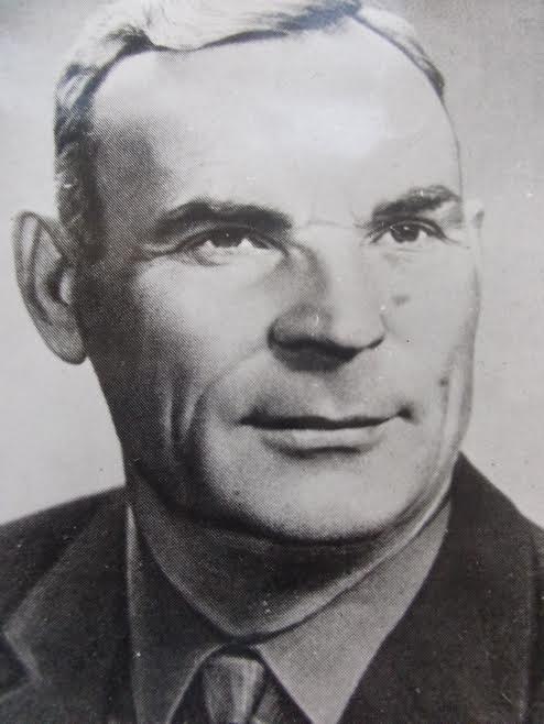 Пётр Семёнович Переверзев, (14 июля 1914 - 3 мая 1967) - Герой Социалистического Труда, председатель ...