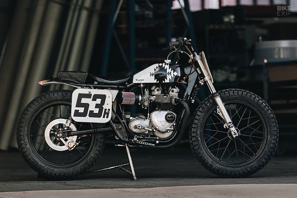 #Triumph@autocult - #FYSMmoto