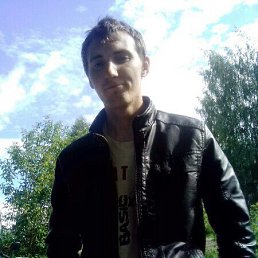Сергей, 31, Урень