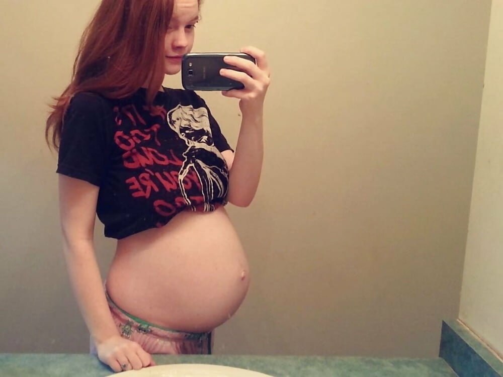 Беременна в 14. Pregnant 15лет solo. Беременность в 14. Беременная девочка в 14. Беременные подростки.