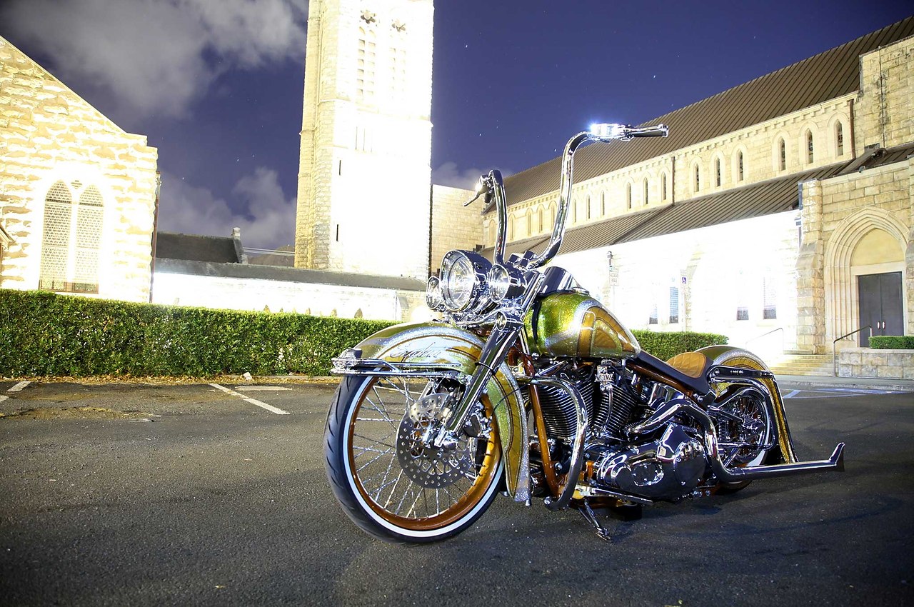 #harleydavidson@autocult #lowrider@autocult #fysmmoto.#fysmdetails