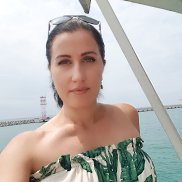 Inna, 39 , 