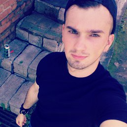 Влад, 28, Волчанск