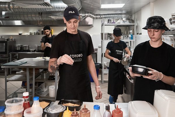 Первое интервью с dark kitchen из Санкт-Петербурга «Готово»: vc.ru/food/100570.Проект работает три ...