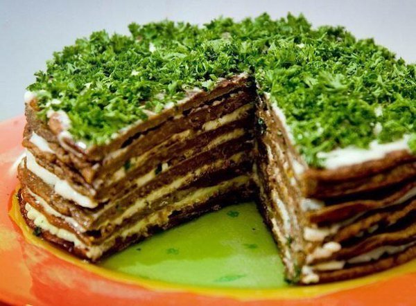 Самый вкусный печёночный тортик! Ингредиенты: Говяжья печёнка — 1 Килограмм Яйца — 4 Штуки Молоко — ...