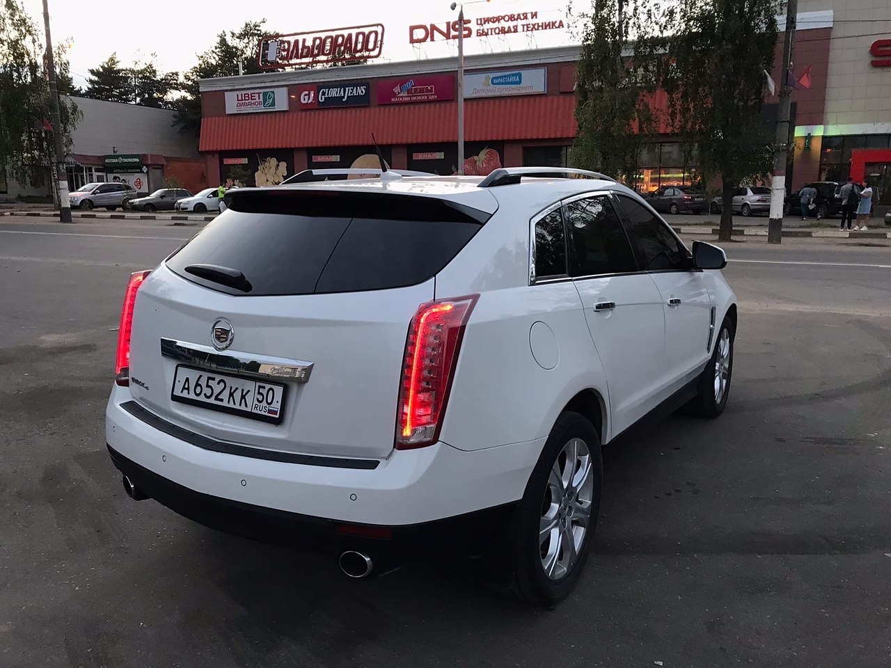 Cadillac SRX 2010 .2 ,   800.       ... - 5