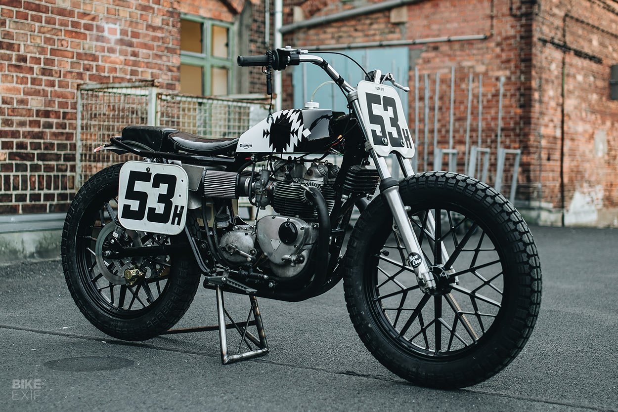 #Triumph@autocult - #FYSMmoto - 2