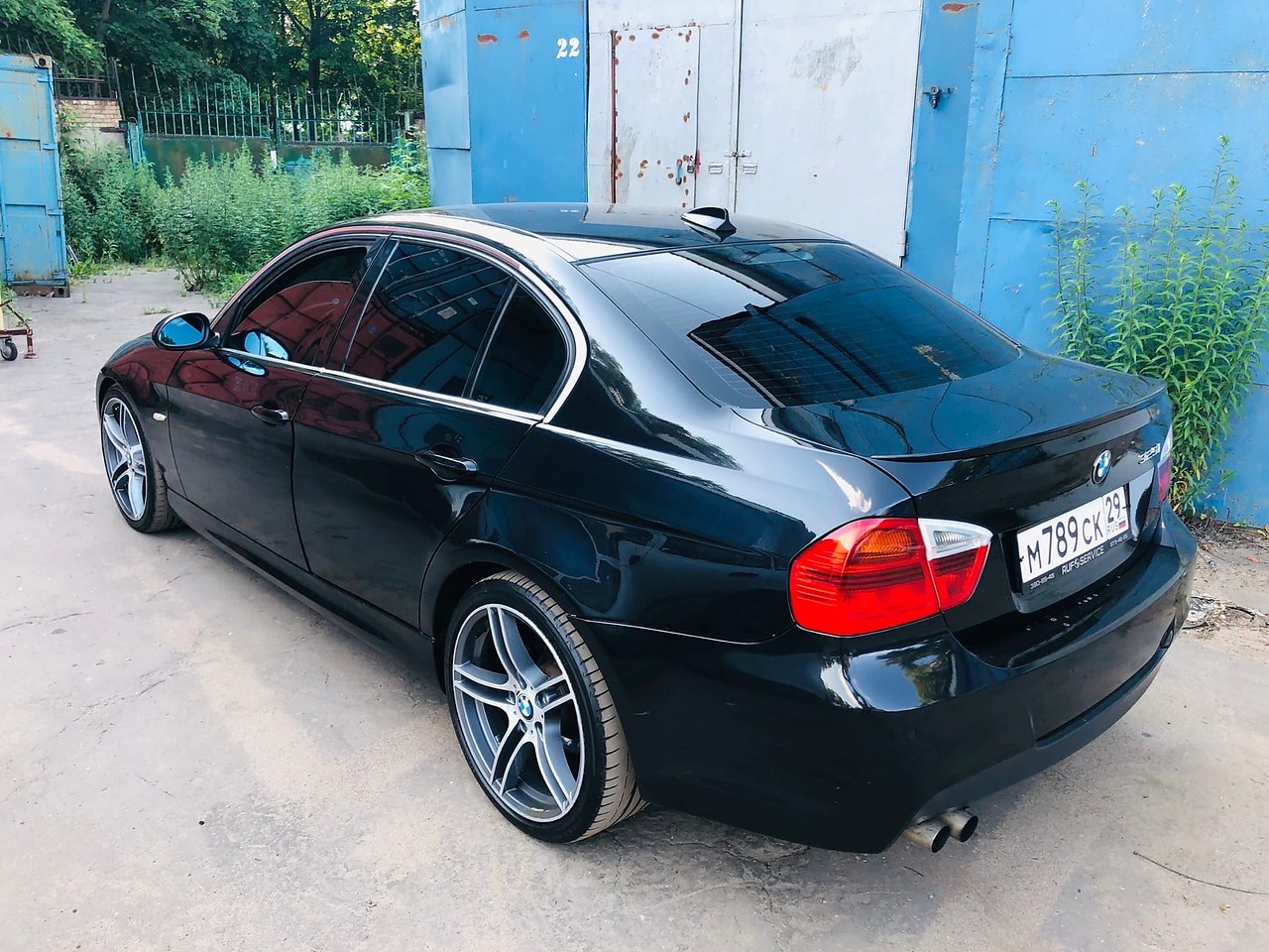 BMW 325i 2007.            19 ... - 3