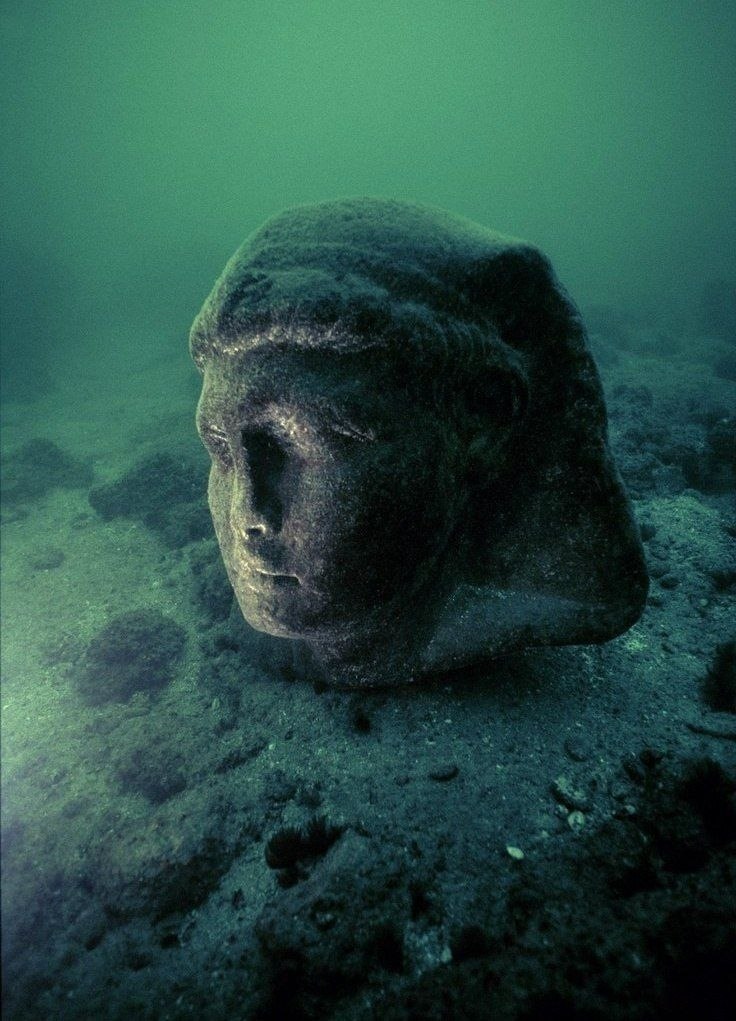 Затопленный дворец Птолемеев в Александрии Жуткая красота!