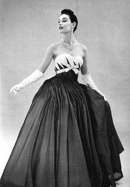 Balmain 1950s. - 5