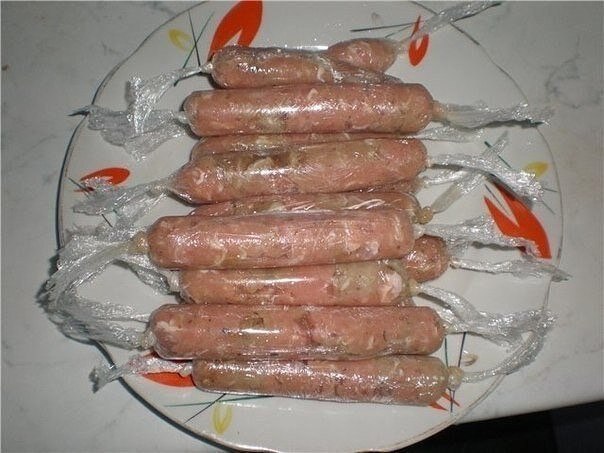 Диетические сосиски - вкуснятина и только!). Сосиски я очень люблю, но магазинные покупать стараюсь ...