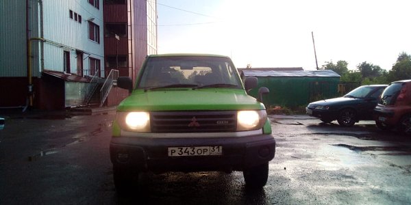 Mitsubishi Pajero iO, 1999.:  : : 300 000    ... - 3