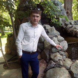 ������, ������, 33 ����