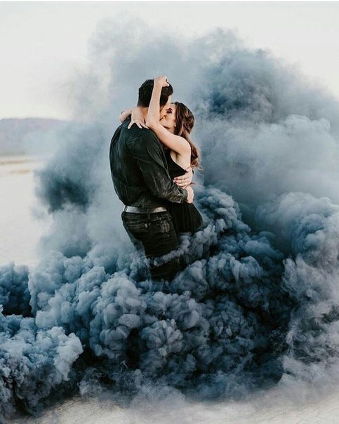 Мне нужен мужчина, способный меня понять и принять. Я хочу сжимать огромную руку любимого мужчины. ...