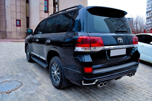 Продается легендарный Land Cruiser 200 - 2008 год выпуска.Почему легендарный? Двигатель: 2uz-fe. ... - 7