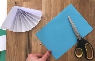 Сделайте вместе с детьми! Оригинальная и простая в исполнении зимняя поделка! - 6
