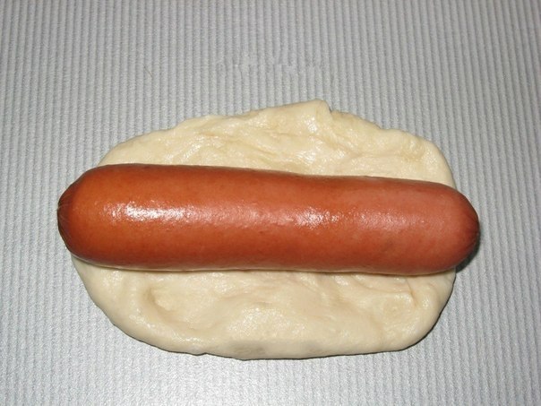 Жареные сосиски в тесте.Вкуснейшие, мягчайшие, воздушные, горяченькие... жареные сосиски в тесте. ... - 4